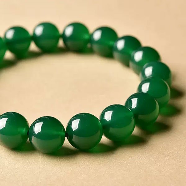 Natural Green Agate Bracelet Detail