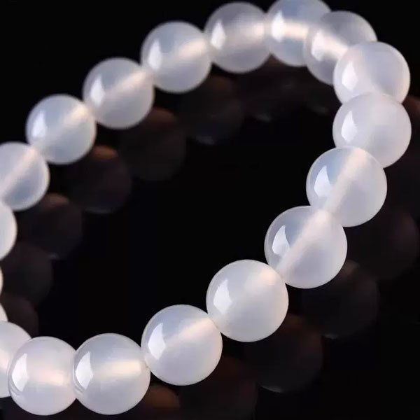 Natural Imitation Lychee White Agate Bracelet